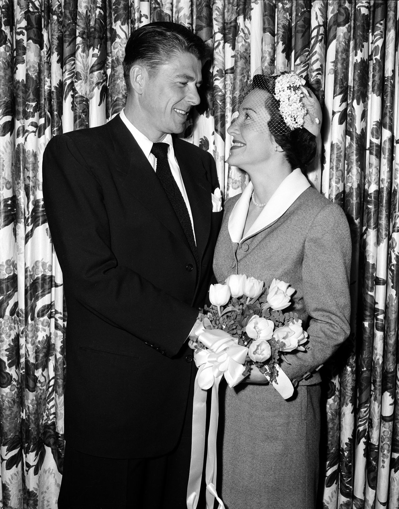 1952: Ronald Reagan and Nancy Davis